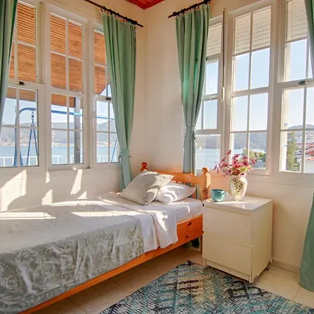 Seaside Summer House, 2nd Floor Lägenhet